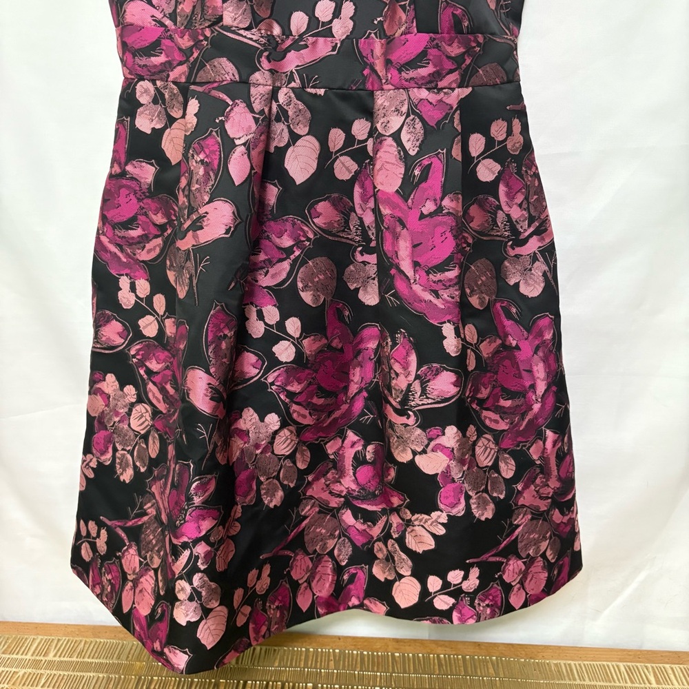 Eliza J Floral Jacquard Halter Dress Size 4P - Picture 3 of 10